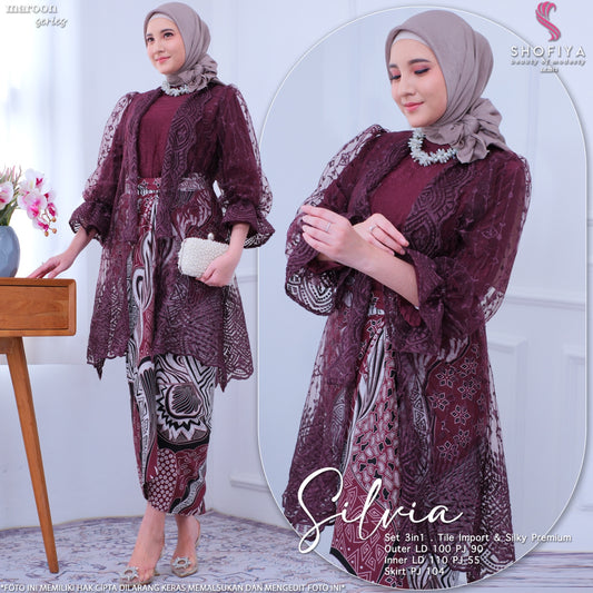 SILVIA KEBAYA